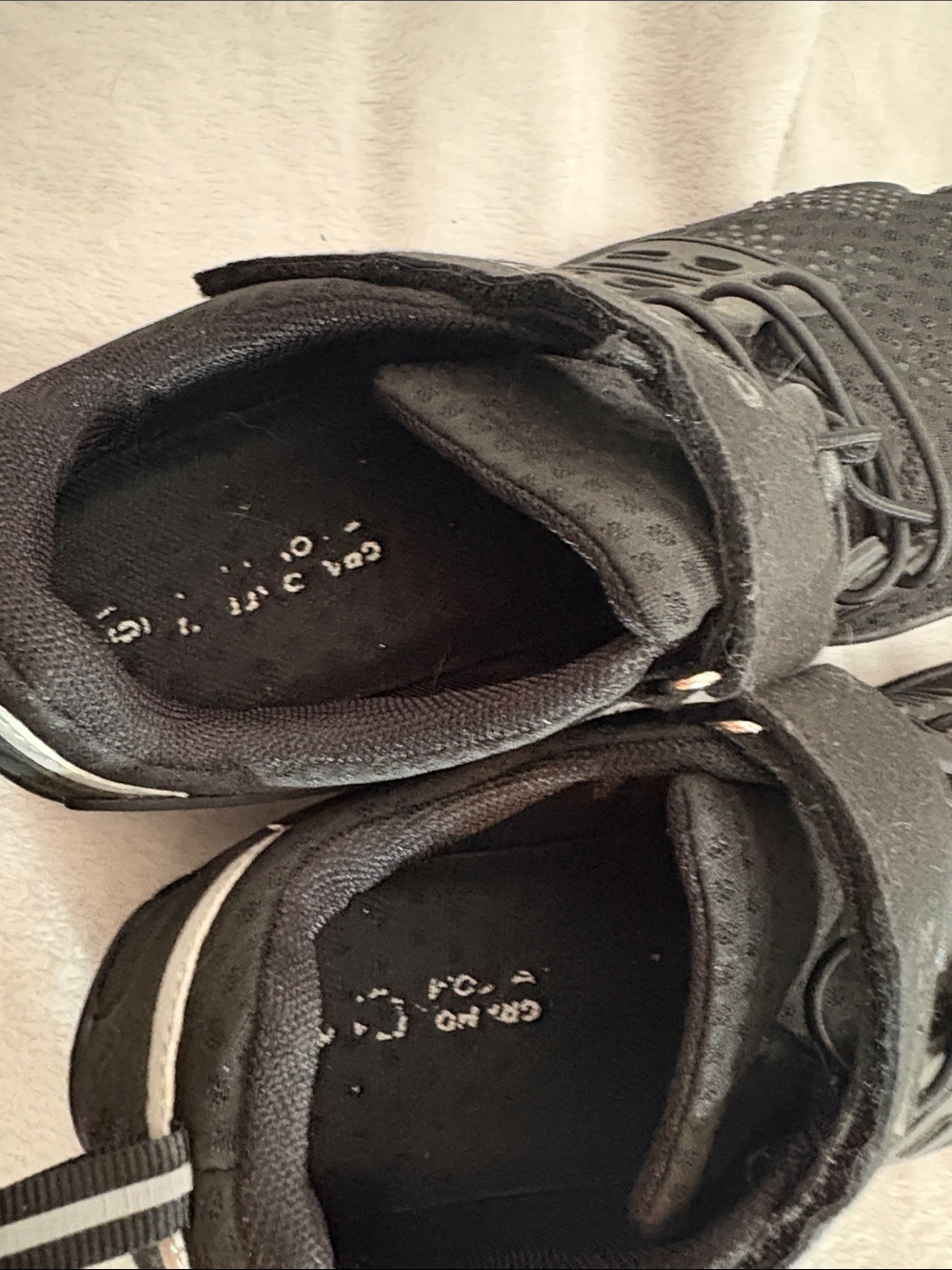 Size 9 Grand Attack Barefoot Shoes - Picture 8 of 10